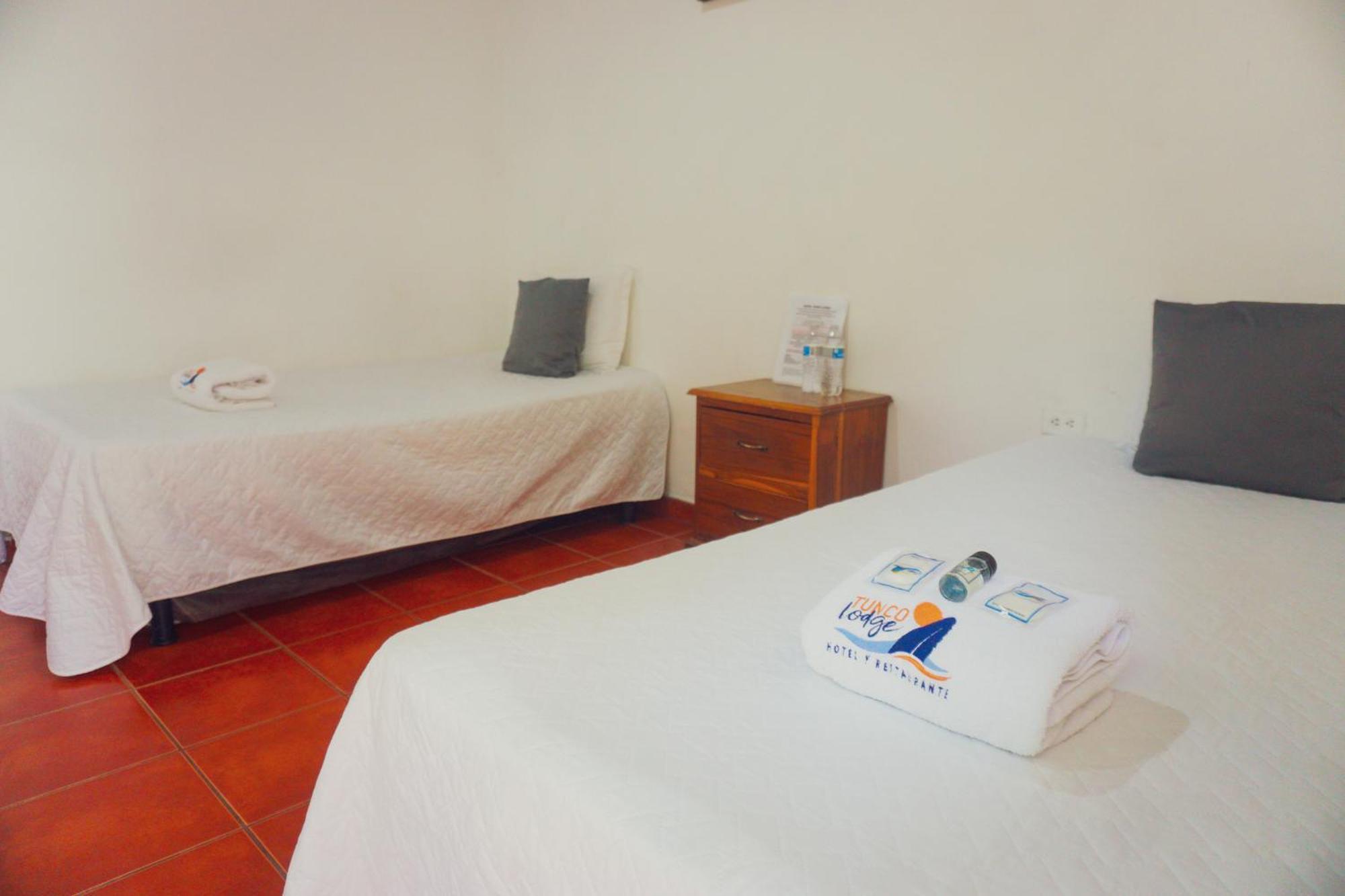 Hotel Tunco Lodge Ла-Либертад Экстерьер фото